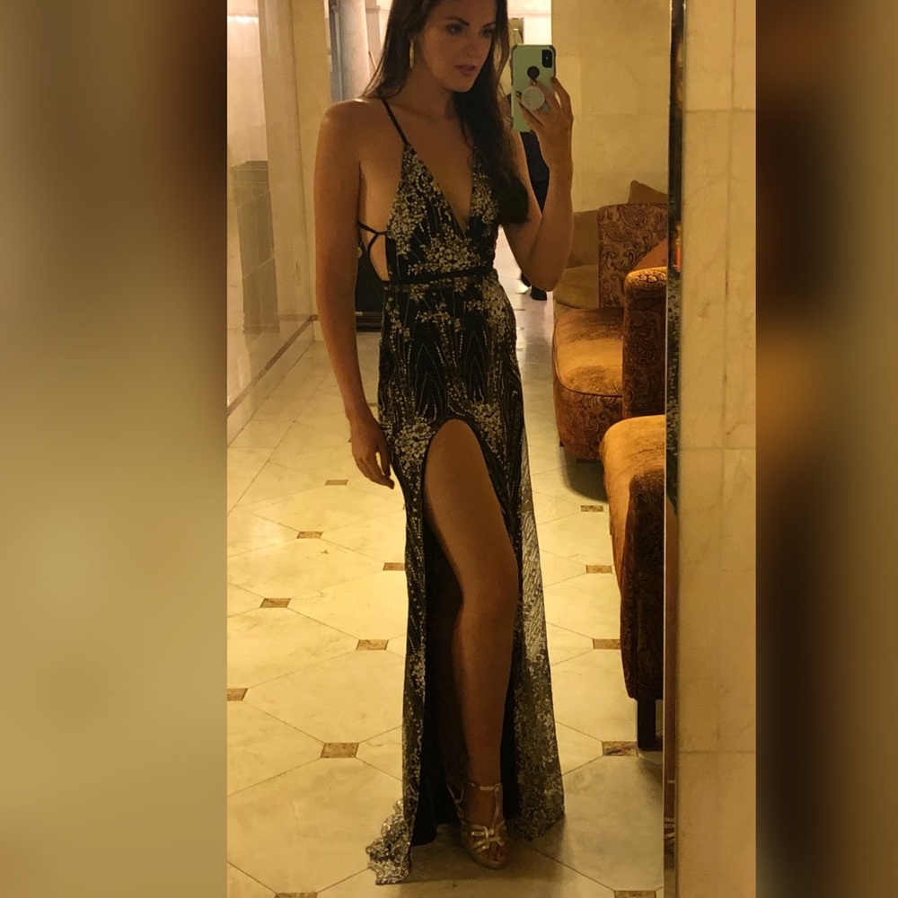 SEXY sparkling evening gown!